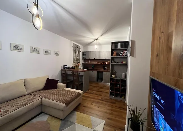 Zirkon Rush Apartmán *